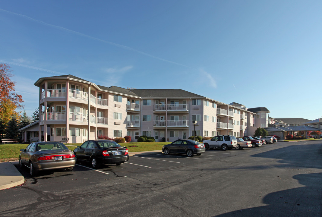 Arbor Glen in Fort Wayne, IN - Building Photo