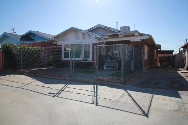3618 Clifton Ave, Unit 1BD in El Paso, TX - Building Photo - Building Photo