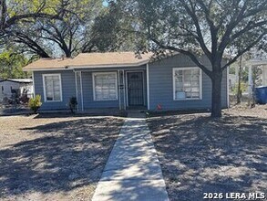 114 Woley Dr in San Antonio, TX - Building Photo - Building Photo