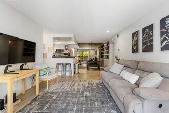 6036 Rancho Mission Rd, Unit SI ID1513734P in San Diego, CA - Building Photo - Building Photo