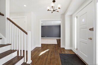 7 Rural Dr in Scarsdale, NY - Building Photo - Building Photo