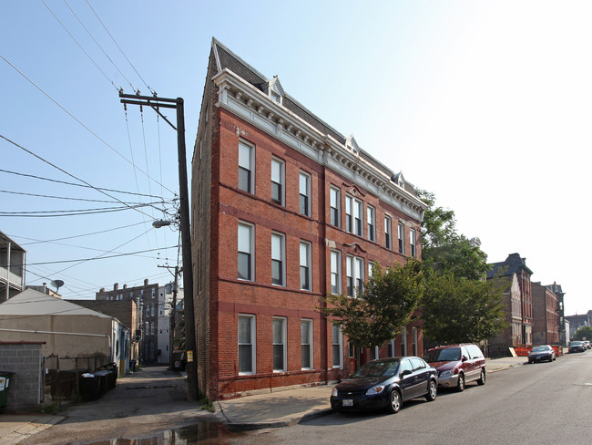 1428 W Cullerton St in Chicago, IL - Foto de edificio - Building Photo