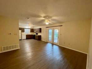 36 10th St in Shalimar, FL - Building Photo - Building Photo