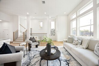 1739 Mary St in Houston, TX - Building Photo - Building Photo