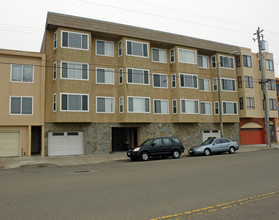 1576 Great Hwy in San Francisco, CA - Building Photo - Building Photo