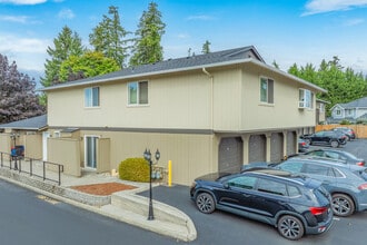 Noble Court Estates in Auburn, WA - Foto de edificio - Building Photo