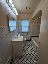 12180 Wayburn St in Detroit, MI - Building Photo - Building Photo