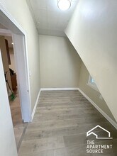 8364 S Brandon Ave in Chicago, IL - Foto de edificio - Building Photo