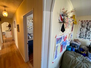 29 Cameron Ave, Unit 3 in Somerville, MA - Building Photo - Building Photo