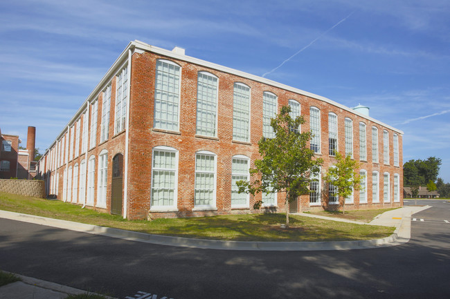 Mary-Leila Lofts in Greensboro, GA - Building Photo - Building Photo