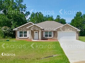 228 Fisher Rd in Ocklawaha, FL - Building Photo