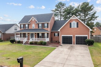 1134 Hallberry Dr in Fayetteville, NC - Building Photo - Building Photo