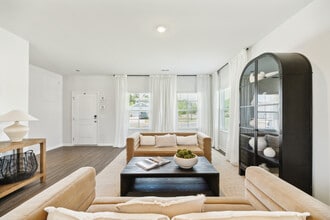 Meadow Lakes in Bloomingdale, GA - Building Photo - Building Photo