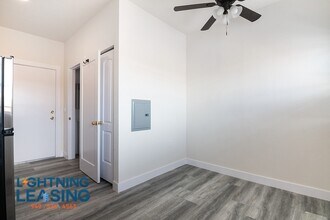 442 E 27th St in Los Angeles, CA - Building Photo - Building Photo
