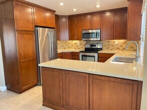 1746 Willowspring Dr N in Encinitas, CA - Building Photo - Building Photo