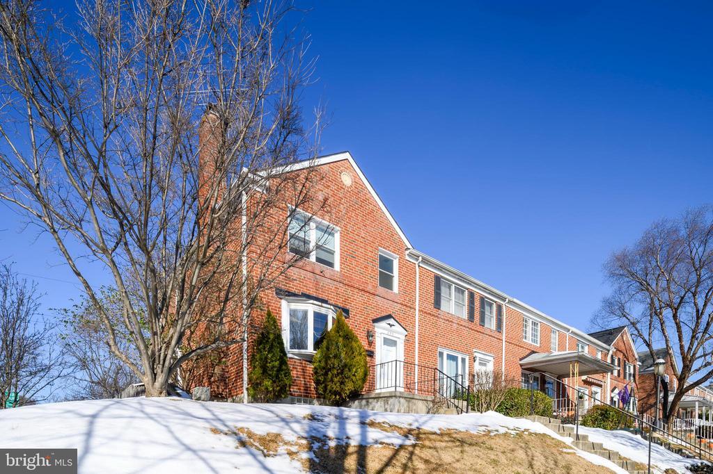 236 Altamont Ave in Catonsville, MD - Building Photo