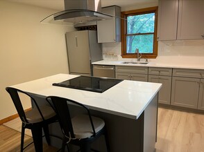500 Green St, Unit 500 Green in Cambridge, MA - Building Photo - Building Photo
