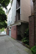 1737 Jackson St in San Francisco, CA - Building Photo - Building Photo