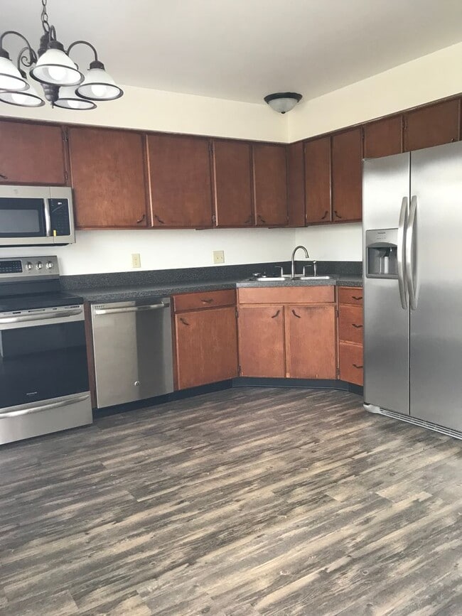 property at 734 Fairwood Dr