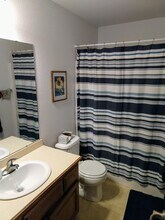 625 N Wrigley Ln in Lawrence, KS - Building Photo - Building Photo