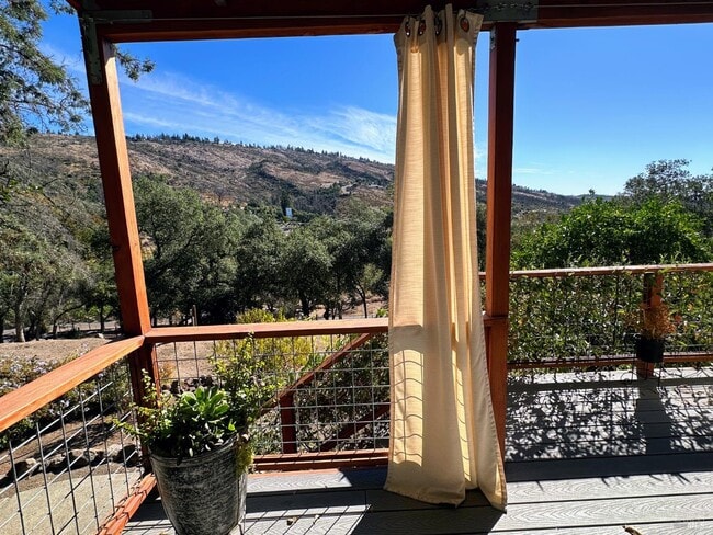 property at 926 Champion Ln