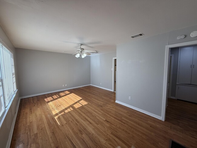 4008 32nd St in Lubbock, TX - Building Photo - Building Photo