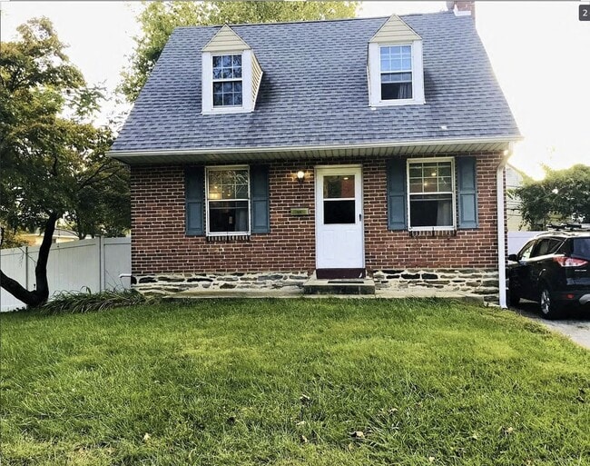 property at 514 S Bishop Ave
