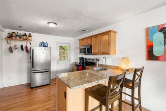 372 Athens St in Boston, MA - Building Photo - Building Photo
