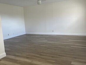 460 Saxony Way in Delray Beach, FL - Building Photo - Building Photo