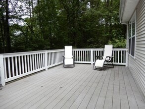 5 Bradshaw Ln in Foxboro, MA - Building Photo - Building Photo