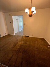 100 Woodland Rd in Mingo Junction, OH - Building Photo - Building Photo