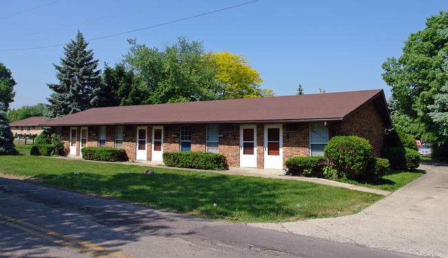 1419-1429 Superior Ave in Fairborn, OH - Foto de edificio - Building Photo