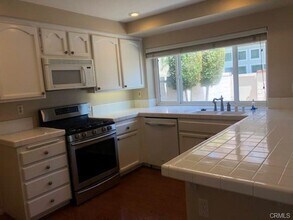 13418 Via Don Benito in Tustin, CA - Building Photo - Building Photo