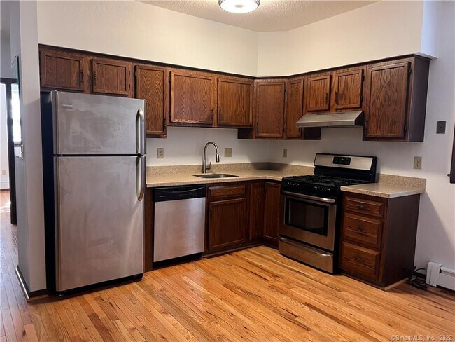 206 St John St-Unit -1 in New Haven, CT - Building Photo - Building Photo
