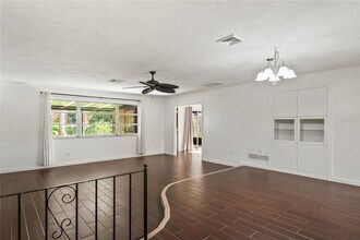 1282 Palm St in Clearwater, FL - Building Photo - Building Photo