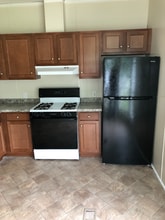 204 W Milton Rd in Ballston Spa, NY - Building Photo - Building Photo