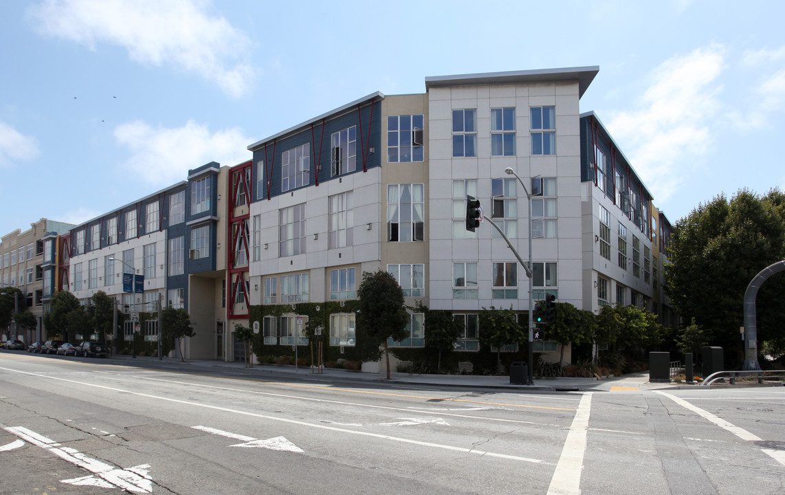 683 Brannan St Loft Apartments in San Francisco, CA - Building Photo