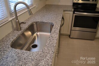 3313 Woodwardia Dr in Charlotte, NC - Building Photo - Building Photo