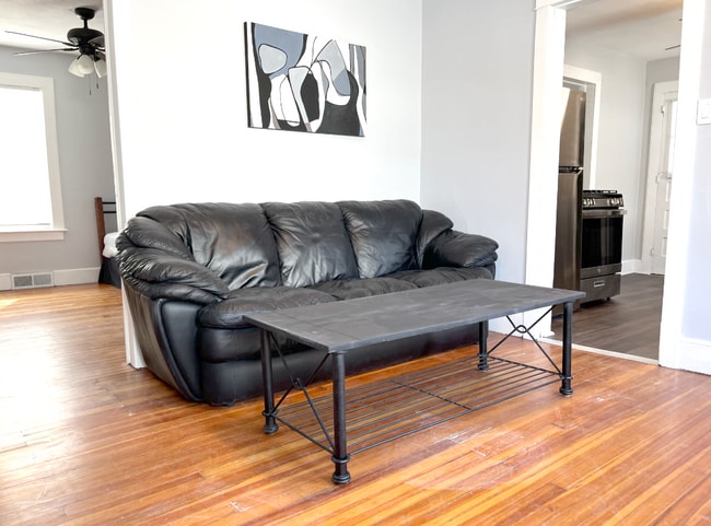 113 Crestmont Rd, Unit 1 in Binghamton, NY - Building Photo - Building Photo