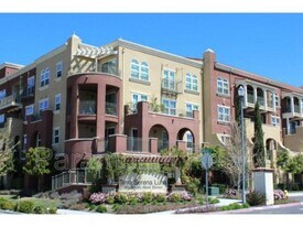 700 S Abel St in Milpitas, CA - Building Photo