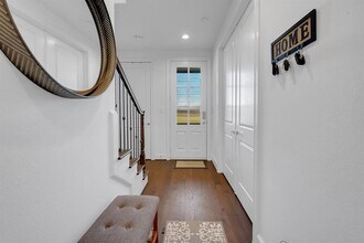 8636 Emnora Ln in Houston, TX - Building Photo - Building Photo