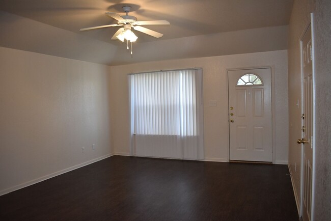 1534 Shoshoni Trail in Harker Heights, TX - Foto de edificio - Building Photo