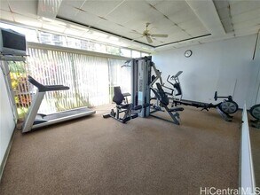 98-450-450 Koauka Loop in Aiea, HI - Building Photo - Building Photo