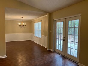 8653 Oak Forest Trail in Tallahassee, FL - Building Photo - Building Photo