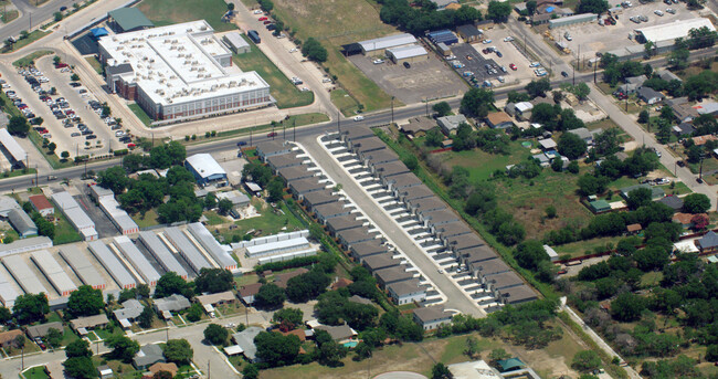 Soria Place Apartments in San Antonio, TX - Building Photo - Primary Photo