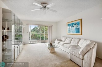 3002 Portofino Isle in Coconut Creek, FL - Building Photo - Building Photo