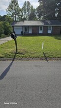 204 Sterling Rd in Jacksonville, NC - Building Photo - Building Photo