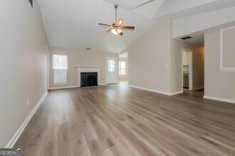 473 Flint Ridge Ct in Jonesboro, GA - Building Photo - Building Photo