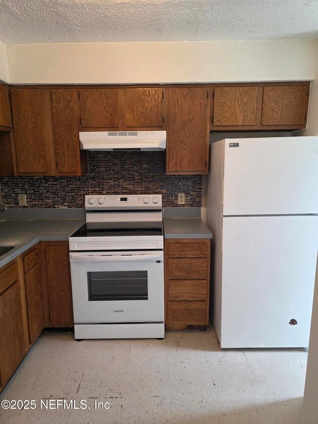 4649 Barnes Rd S in Jacksonville, FL - Building Photo - Building Photo