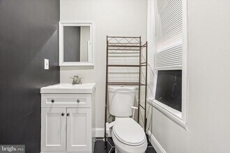 2336 Pierce St in Philadelphia, PA - Building Photo - Building Photo